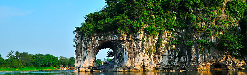 Guylin_Elephant.jpg Guylin_Elephant.jpg