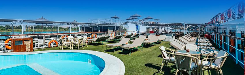 JazAlQassida_Pool.jpg JazAlQassida_Pool.jpg